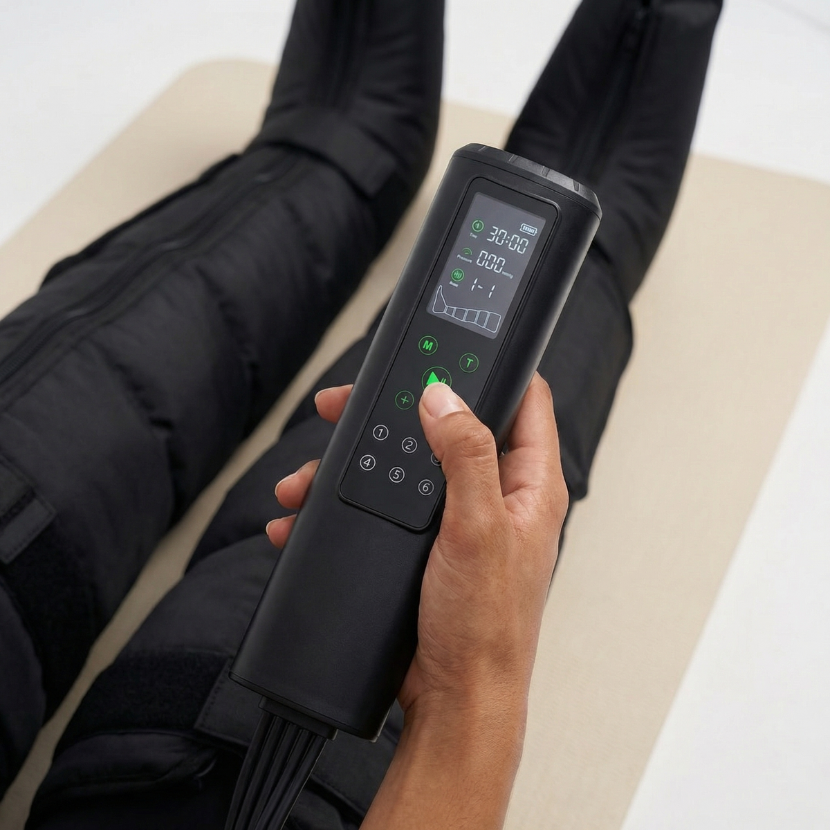 NiceBeam RecoveryFlow — Wireless Compression Boots